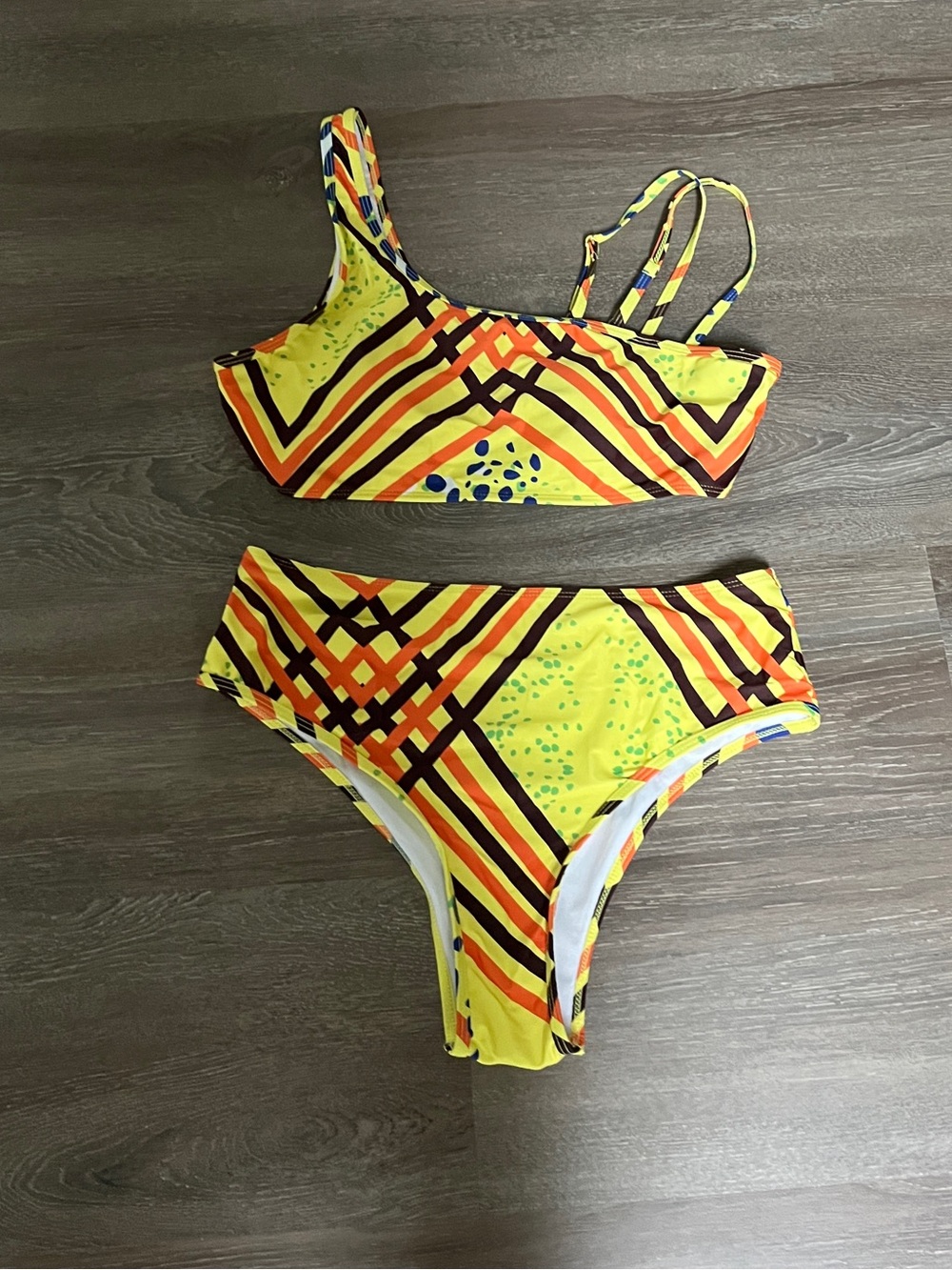 Bright Yellow Geometric Two-Piece Bikini size 1xl